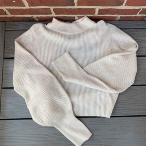 Reformation Osteria Open Back Sweater - Picture 2 of 12